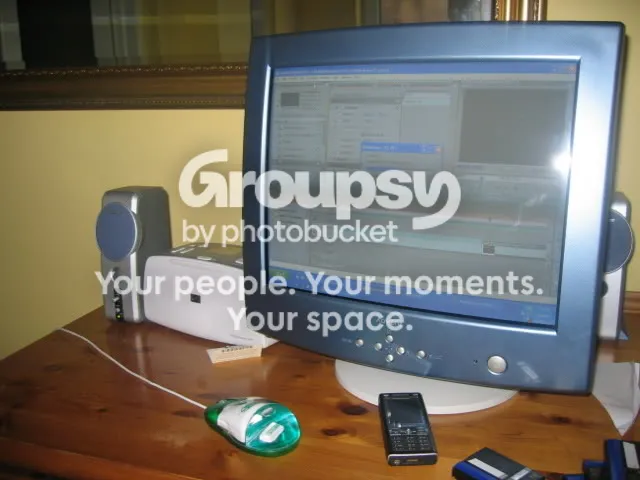 Locally preserved copy of an externally hosted image IPB Image